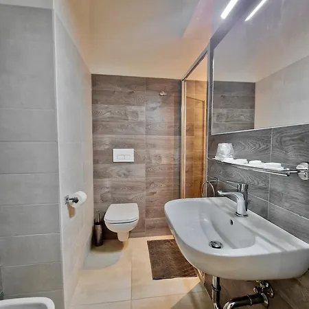 Rossella Otel Rimini