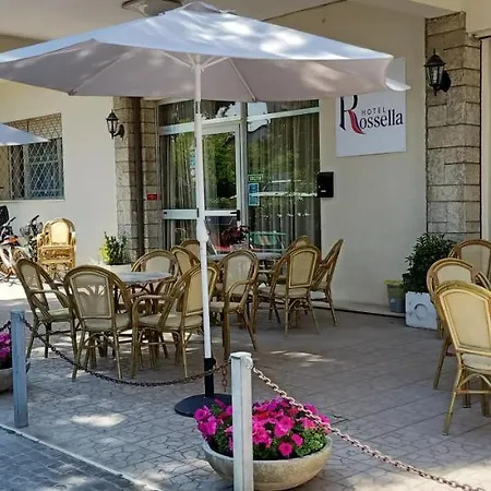 Rossella فندق 2*