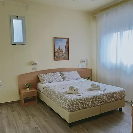 Rossella 호텔