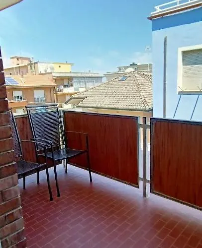 Rossella Hotel 2*